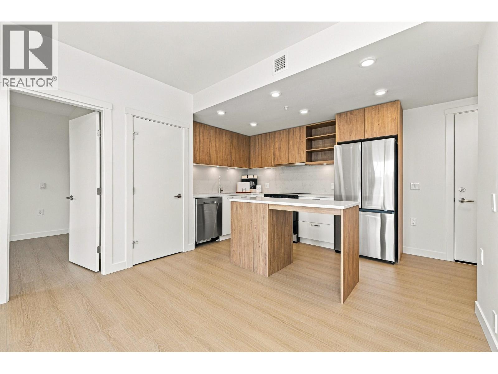 127 82 First Street, New Westminster, British Columbia  V3L 0L8 - Photo 5 - R3176436