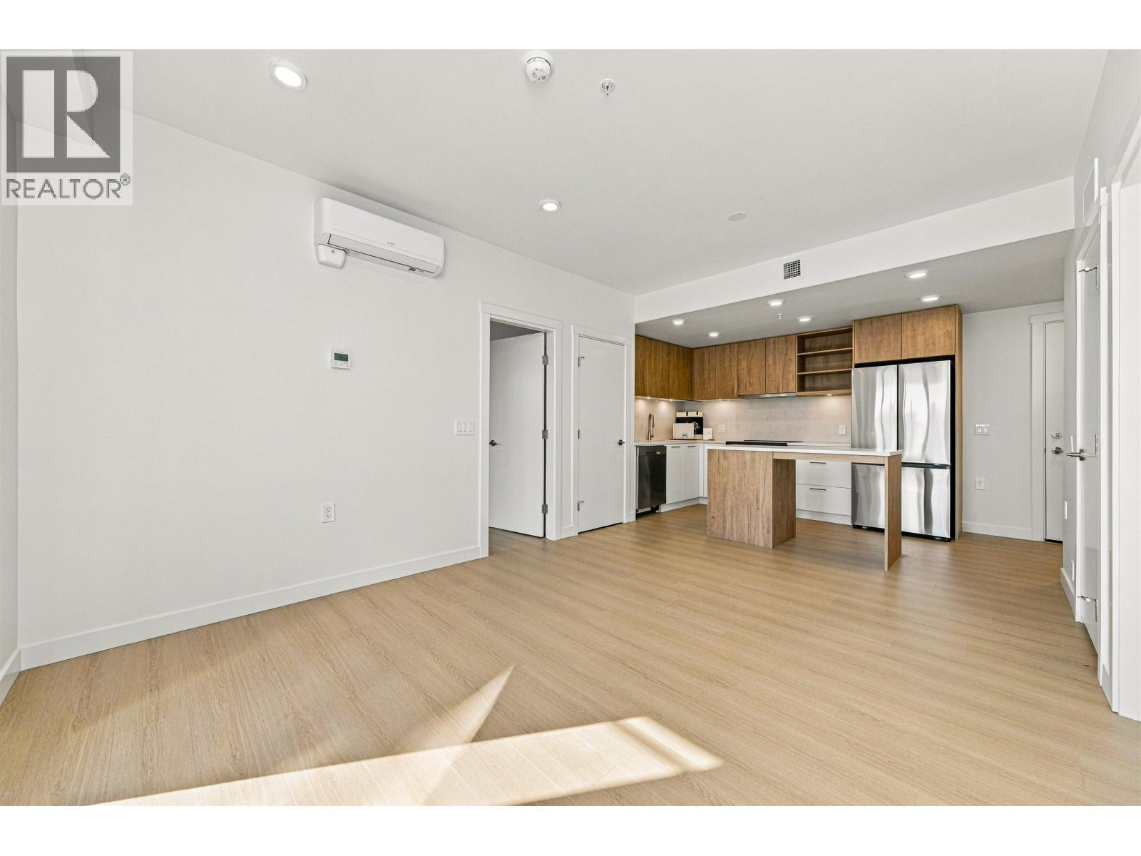 127 82 First Street, New Westminster, British Columbia  V3L 0L8 - Photo 9 - R3176436