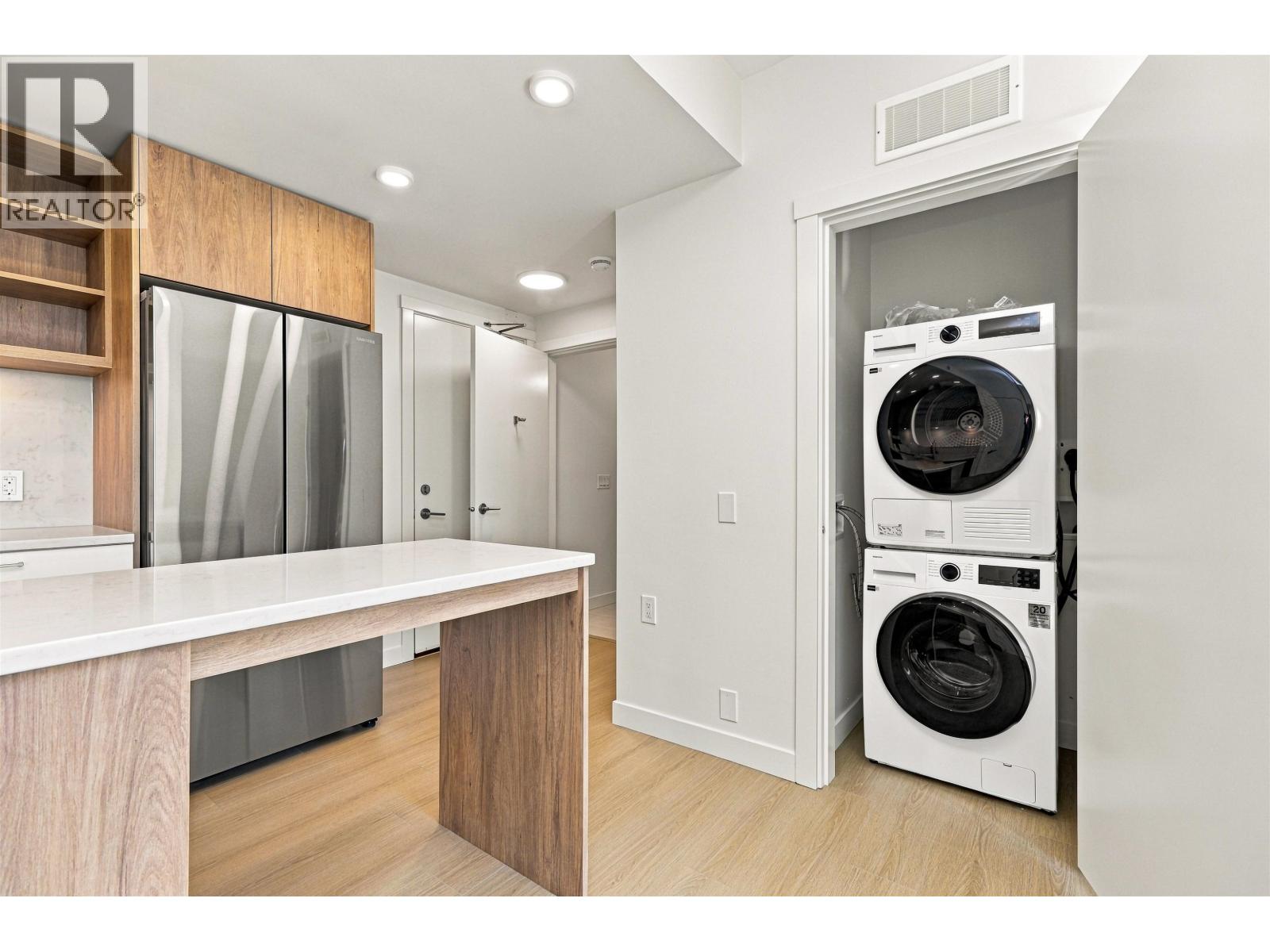 127 82 First Street, New Westminster, British Columbia  V3L 0L8 - Photo 17 - R3176436