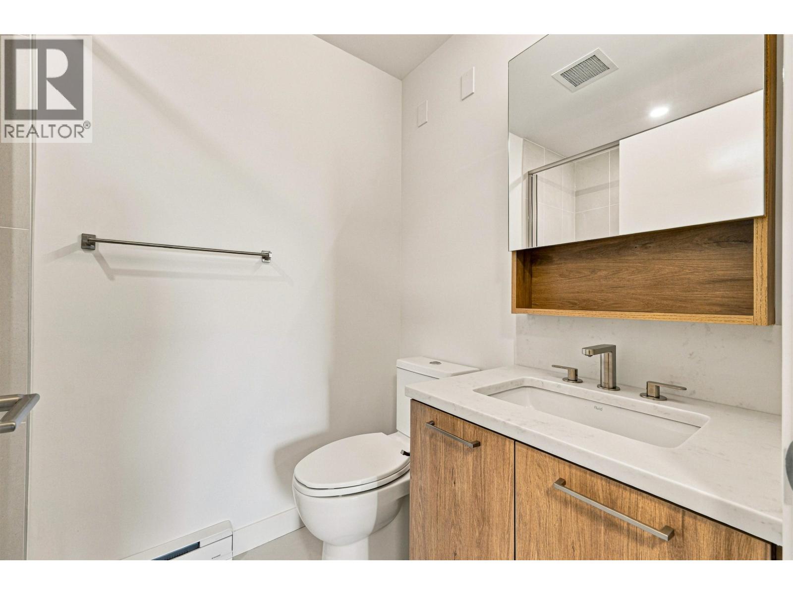 127 82 First Street, New Westminster, British Columbia  V3L 0L8 - Photo 13 - R3176436