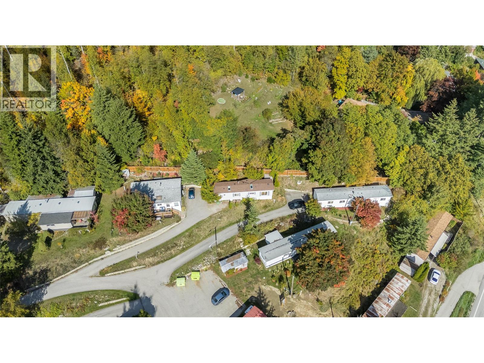 739 Highway 3a Highway Unit# 30, Nelson, British Columbia  V1L 6M4 - Photo 8 - 10403329