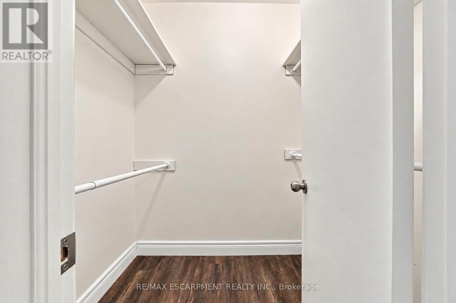 67 Forster Street, St. Catharines, Ontario  L2N 2A6 - Photo 14 - X14095654