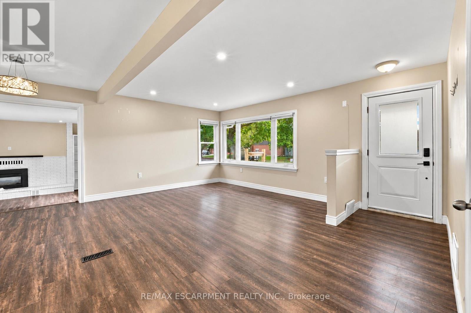 67 Forster Street, St. Catharines, Ontario  L2N 2A6 - Photo 6 - X14095654