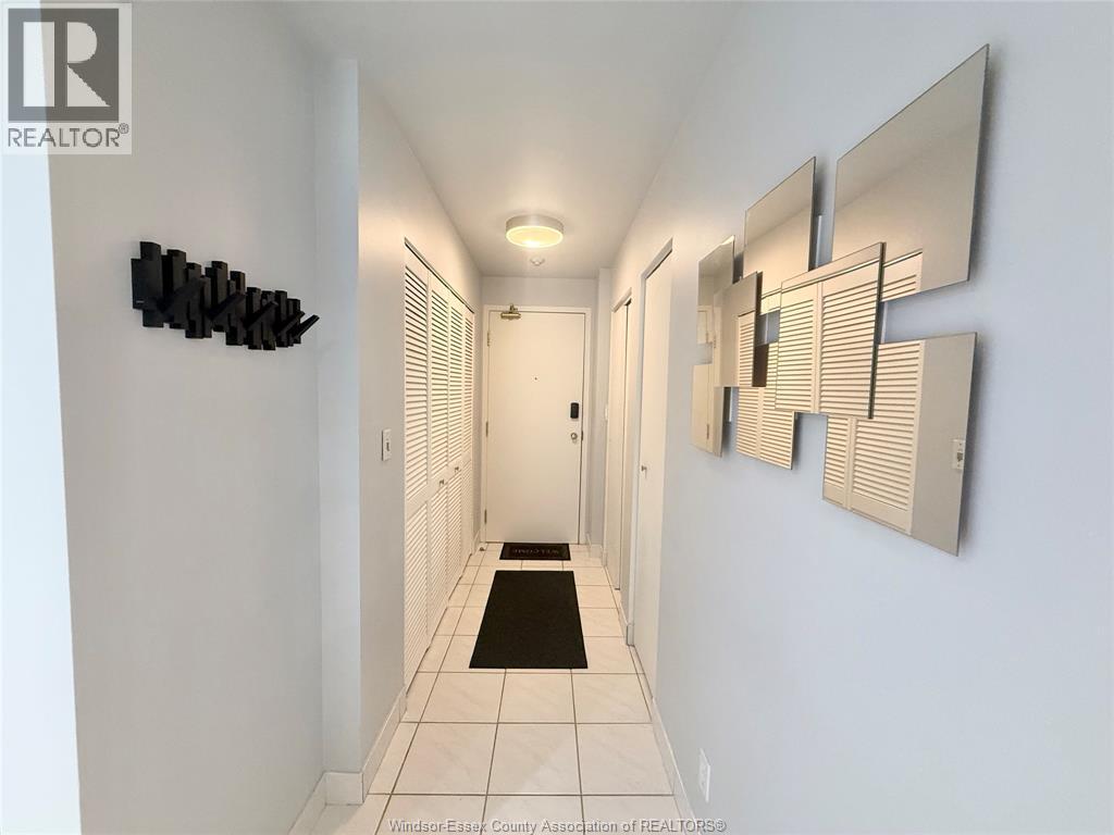 540 Ouellette Avenue Unit# 6c, Windsor, Ontario N9A 1B7 - Photo 3 - 26025637