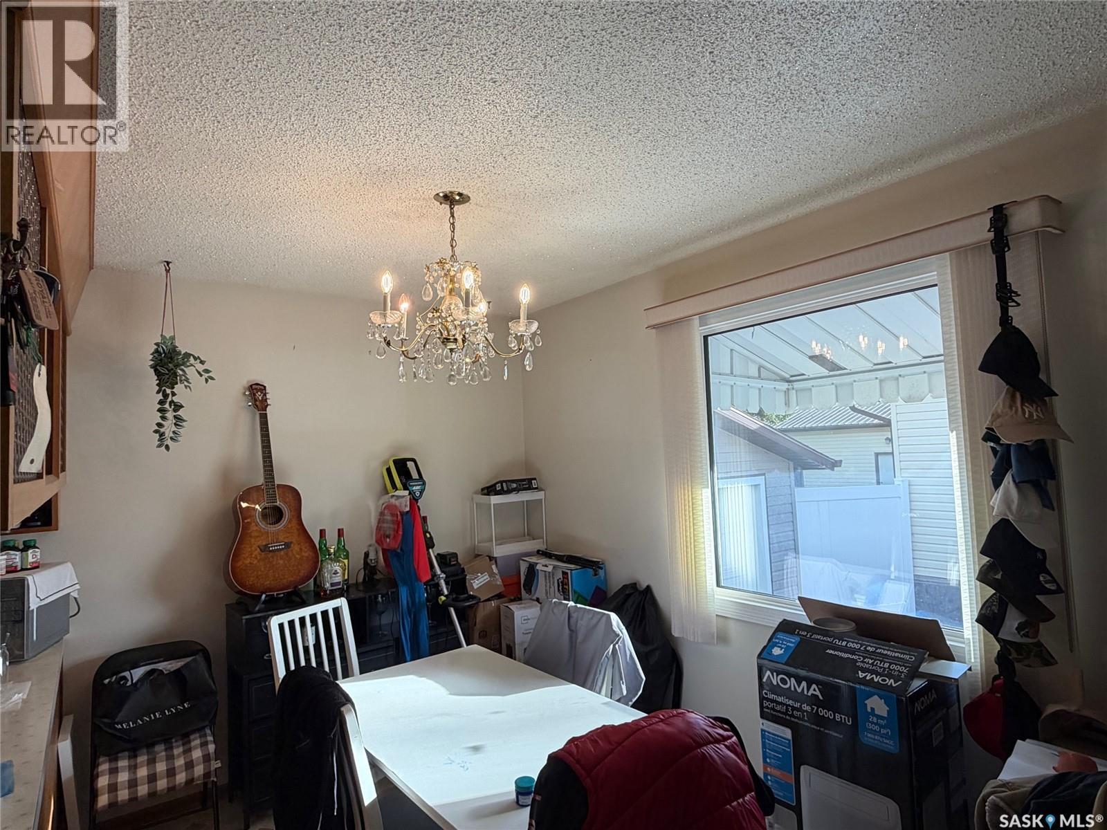 86 Newfield Place, Yorkton, Saskatchewan  S3N 2M9 - Photo 6 - SK051327