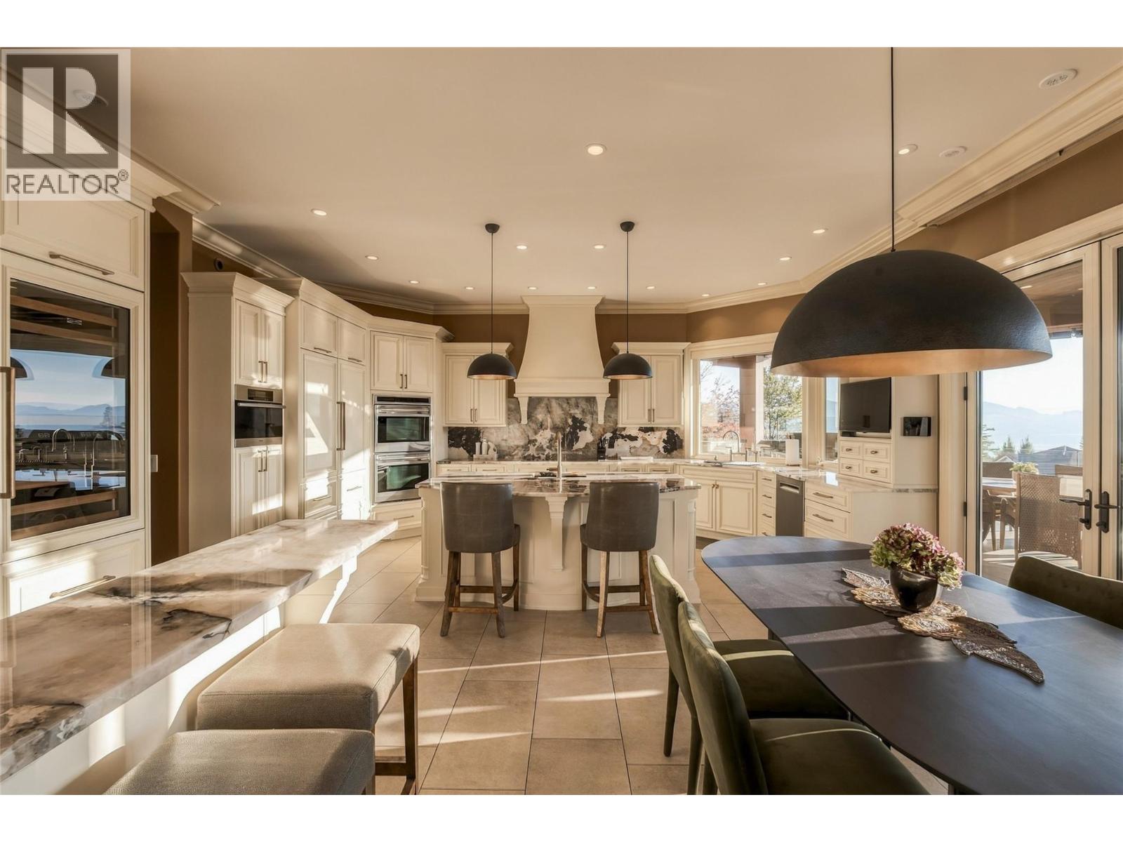 706 Highpointe Court, Kelowna, British Columbia  V1V 2Y3 - Photo 17 - 10402987