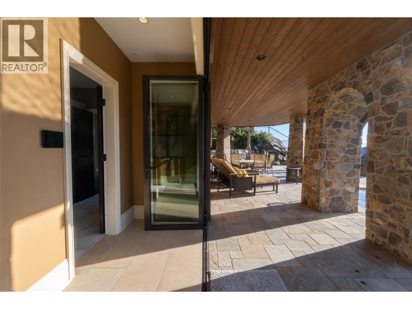 706 Highpointe Court, Kelowna, British Columbia  V1V 2Y3 - Photo 54 - 10402987