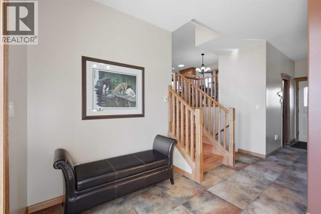255054 Township Road 432
