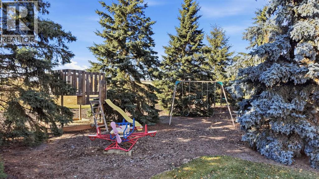 255054 Township Road 432