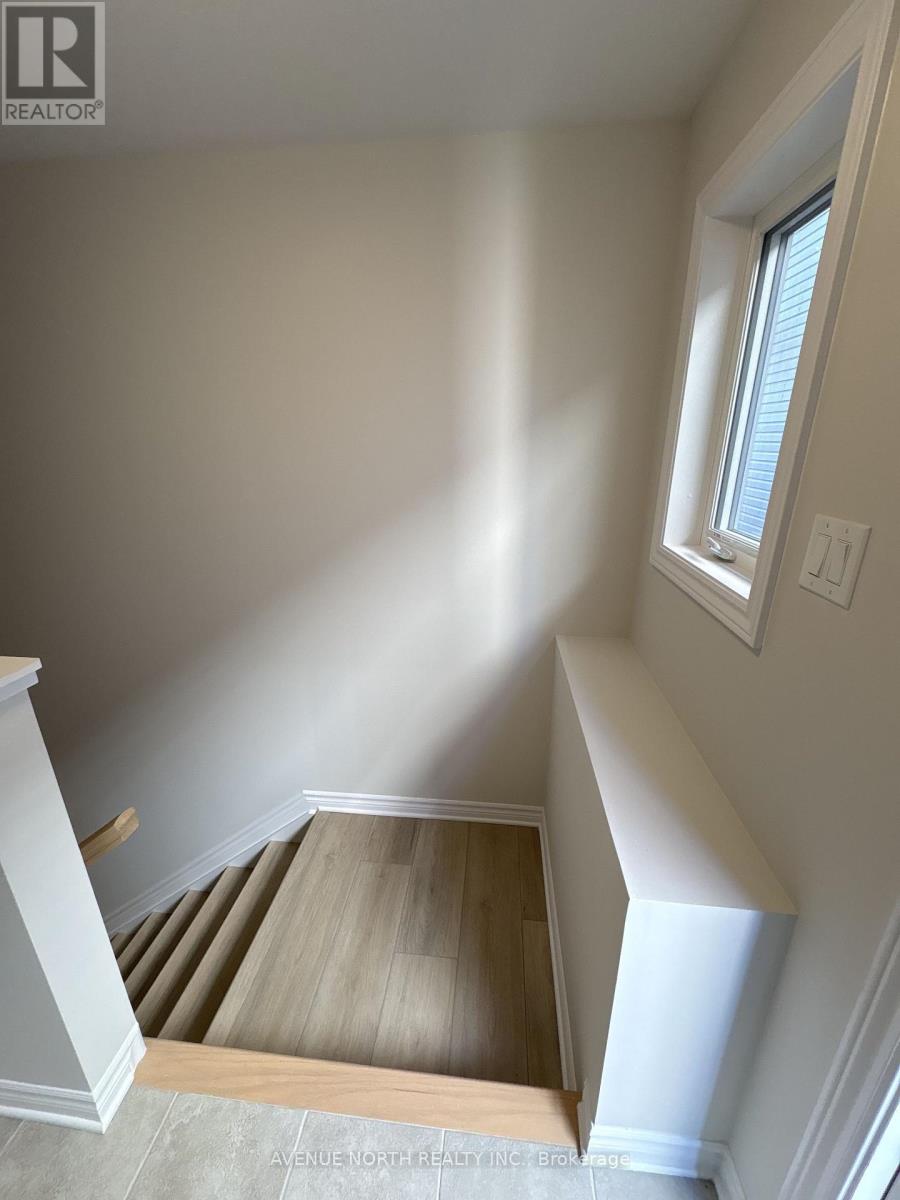 637b Paakanaak Avenue, Ottawa, Ontario  K0A 2P0 - Photo 2 - X14095764