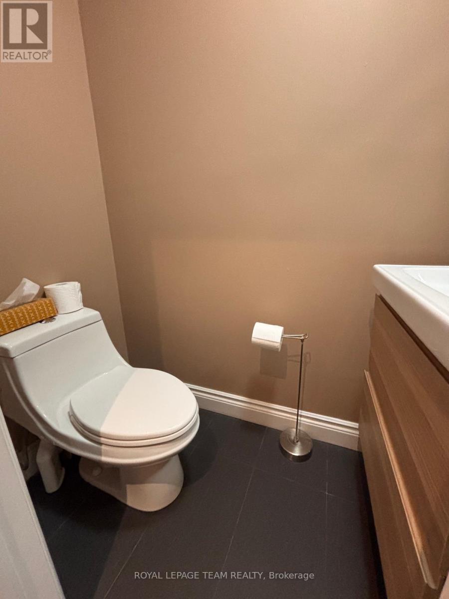 1 - 371 Bronson Avenue, Ottawa, Ontario  K1R 6J4 - Photo 17 - X14095802