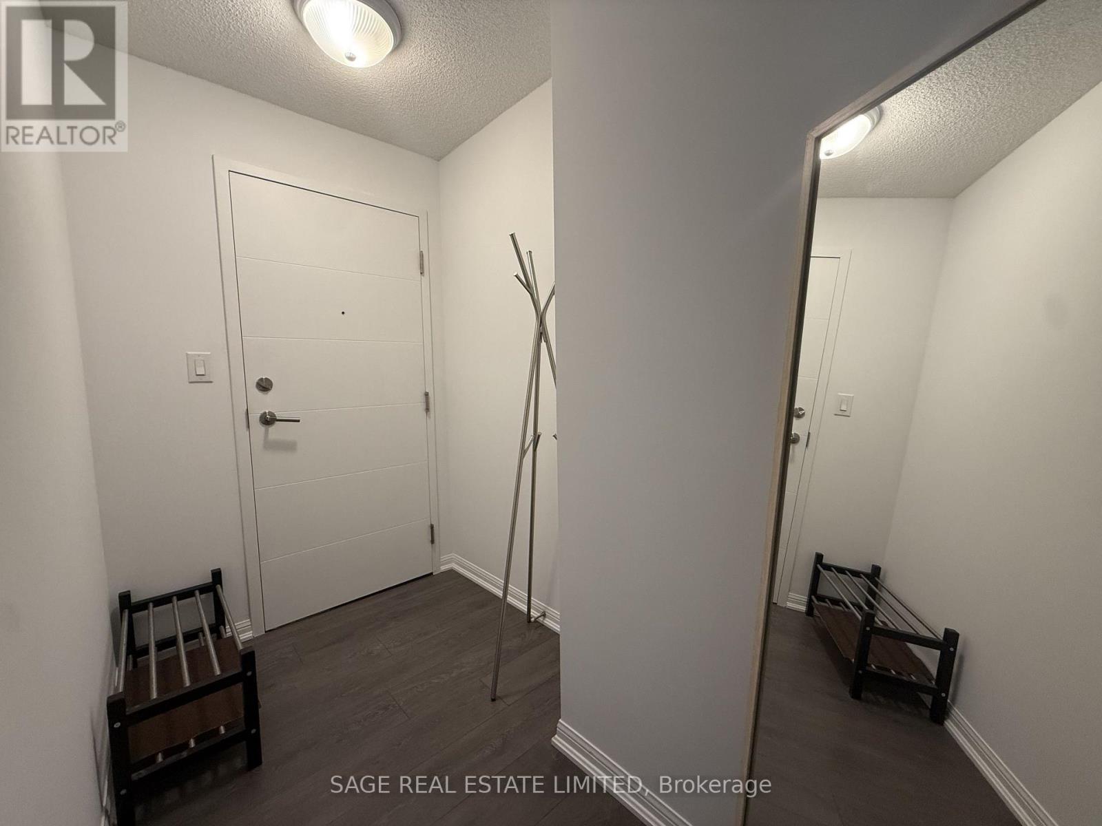 2212 - 400 Adelaide Street E, Toronto, Ontario  M5A 4S3 - Photo 24 - C14095798