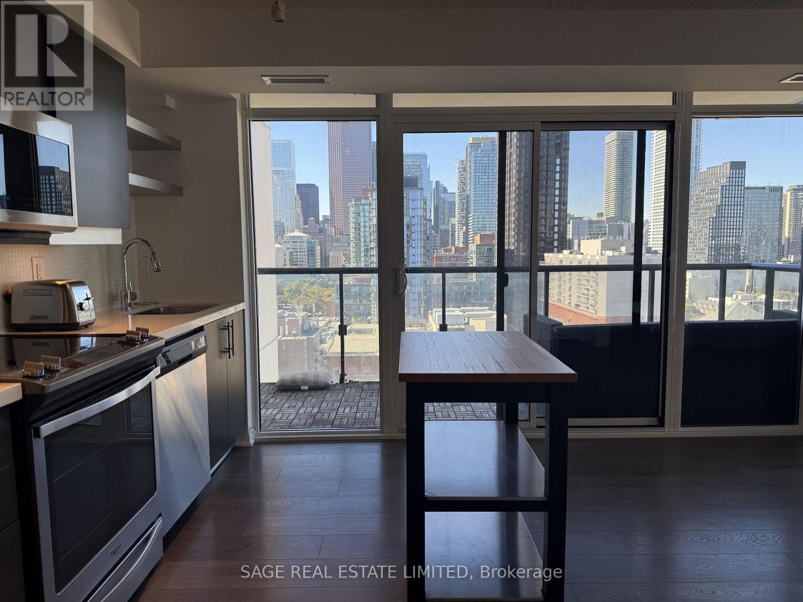 2212 - 400 Adelaide Street E, Toronto, Ontario  M5A 4S3 - Photo 6 - C14095798