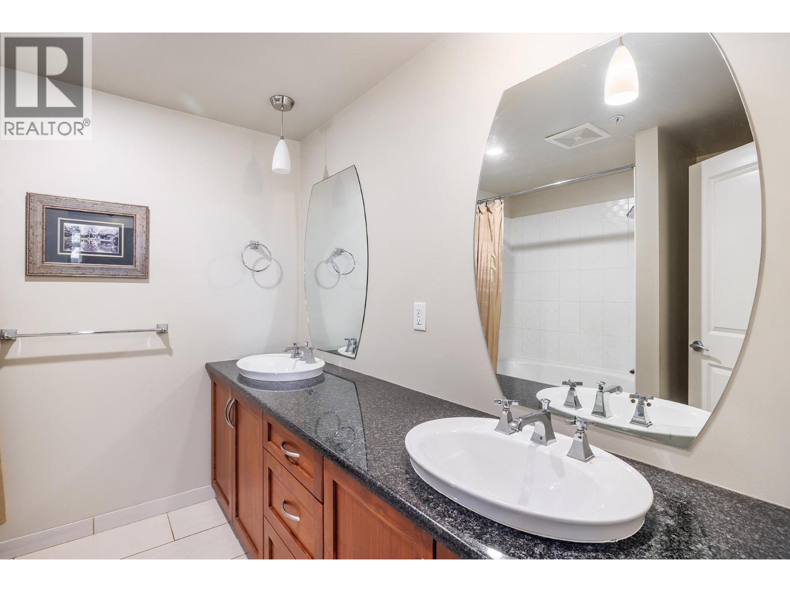 2901 Abbott Street Unit# 103