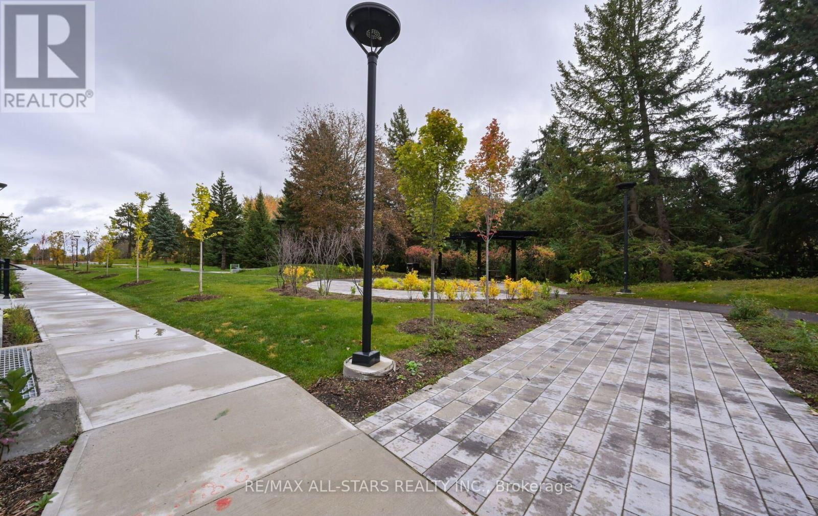 26 - 26 Lytham Green Circle, Newmarket, Ontario  L3Y 0H5 - Photo 37 - N14095776