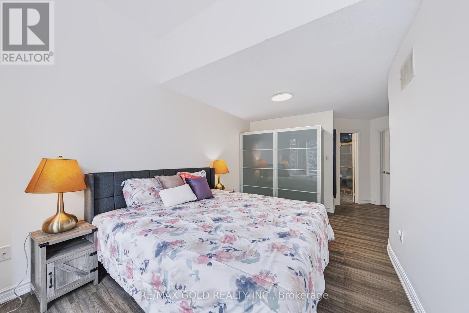43 Golden Meadow Road, Barrie, Ontario L4N 7G5 - Photo 22 - S14095768