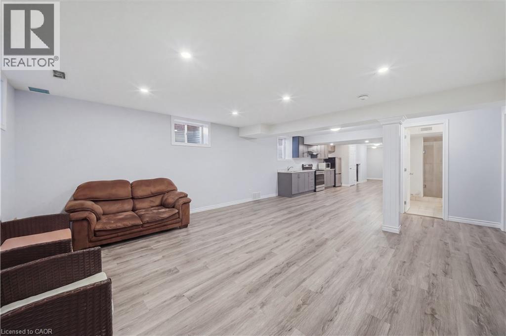 509 St Moritz Avenue, Waterloo, Ontario  N2T 0B3 - Photo 49 - 40872390