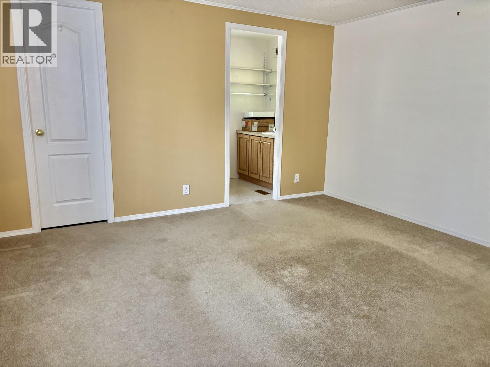 6136 Ranchette Road, 100 Mile House, British Columbia  V0K 2E3 - Photo 17 - R3173259