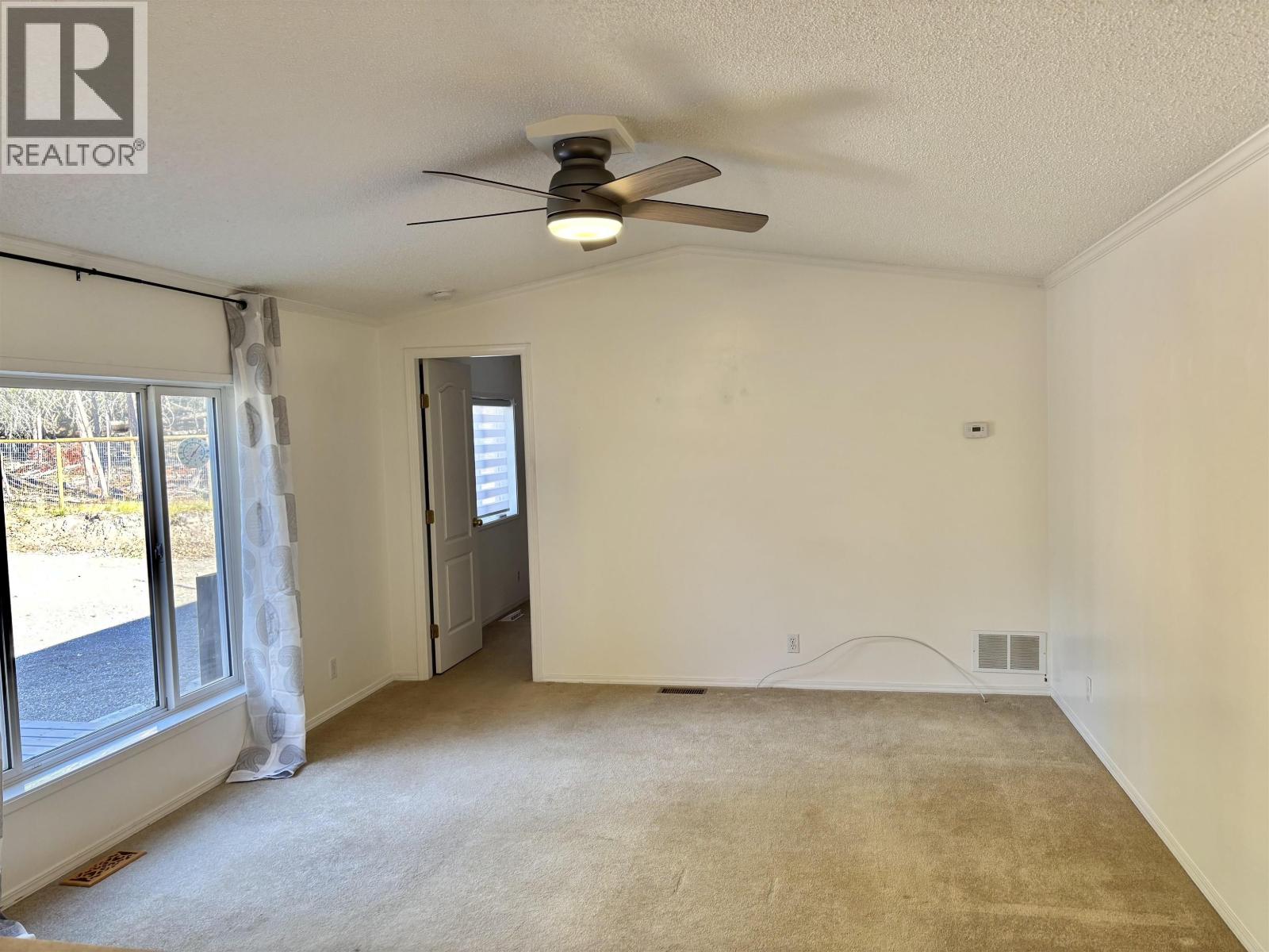 6136 Ranchette Road, 100 Mile House, British Columbia  V0K 2E3 - Photo 16 - R3173259