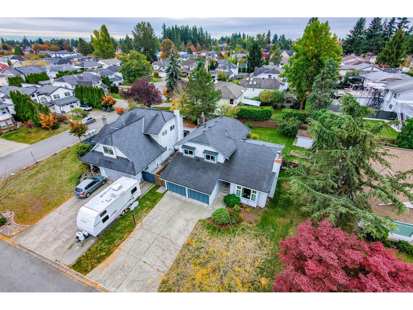 15276 95 Avenue, Surrey, British Columbia  V3R 9C6 - Photo 2 - R3175773