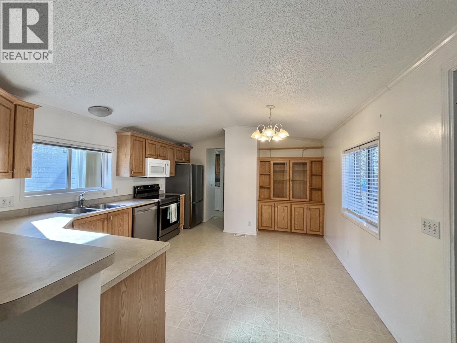 6136 Ranchette Road, 100 Mile House, British Columbia  V0K 2E3 - Photo 22 - R3173259
