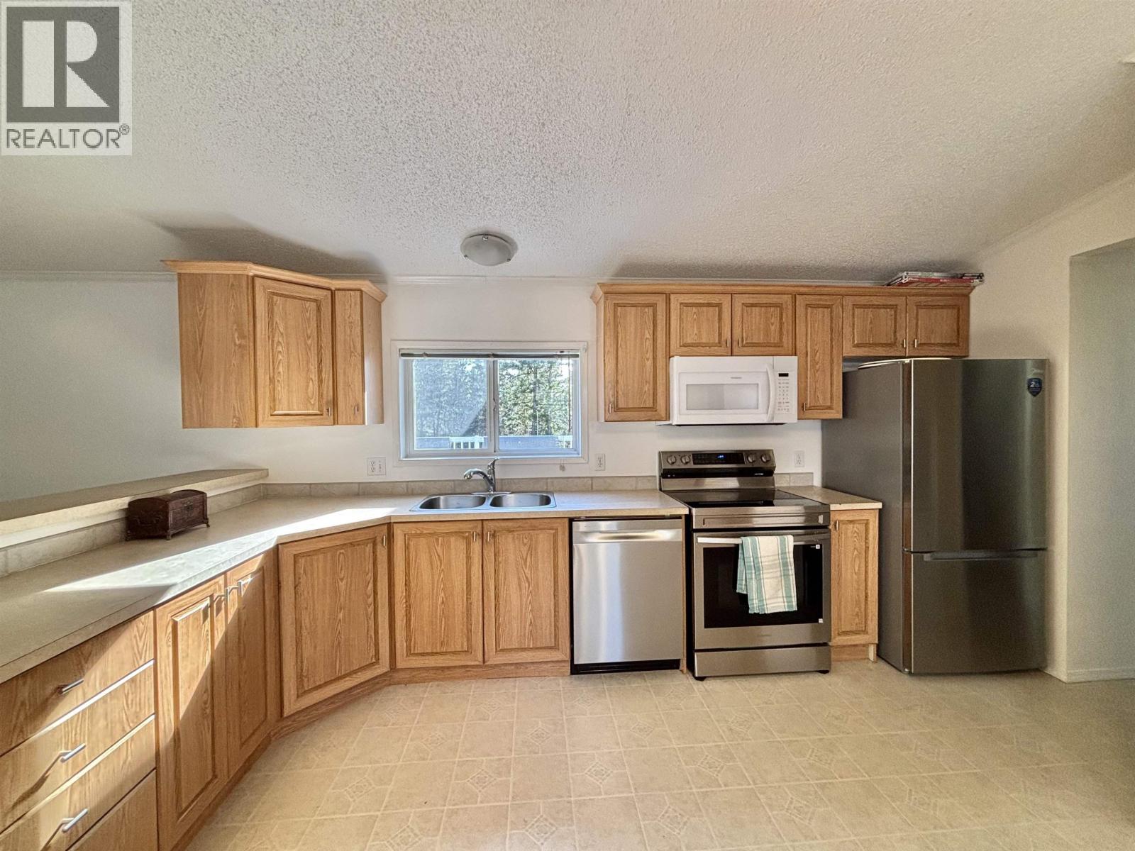 6136 Ranchette Road, 100 Mile House, British Columbia  V0K 2E3 - Photo 23 - R3173259