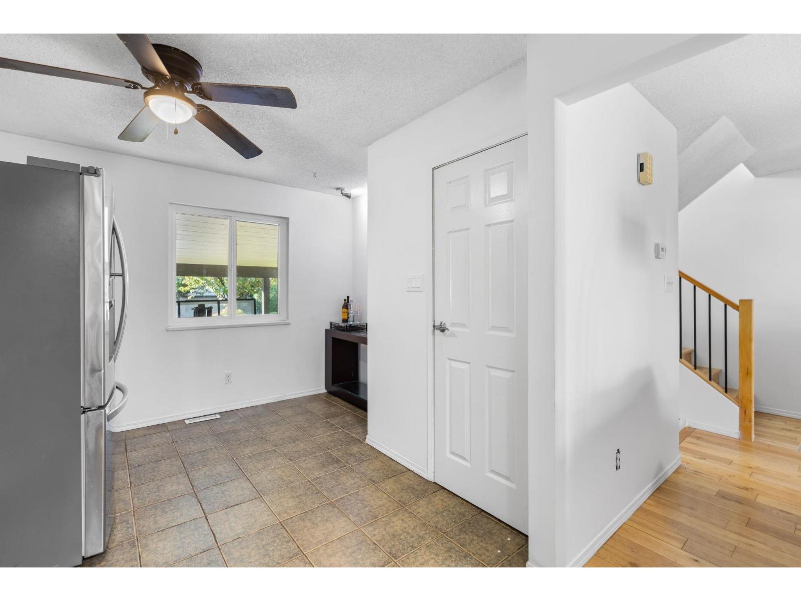 15 33361 WREN CRESCENT