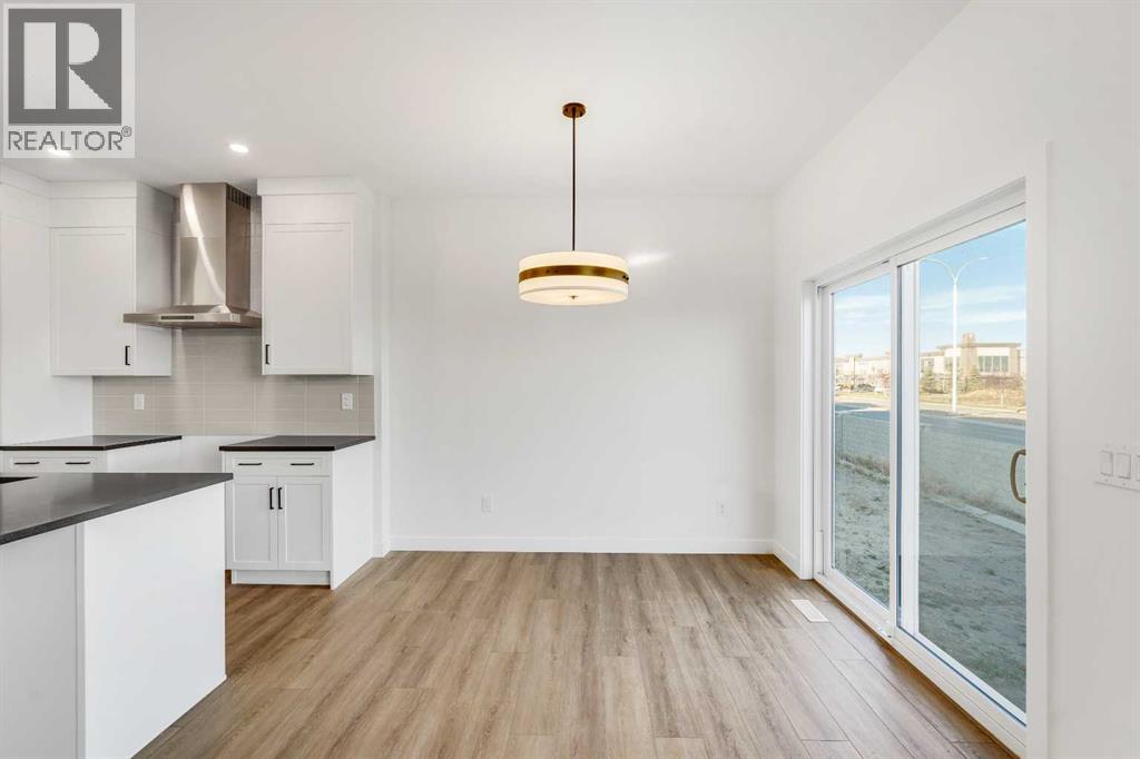 345 Dawson Wharf Road, Chestermere, Alberta  T1X 2W4 - Photo 10 - A2352624