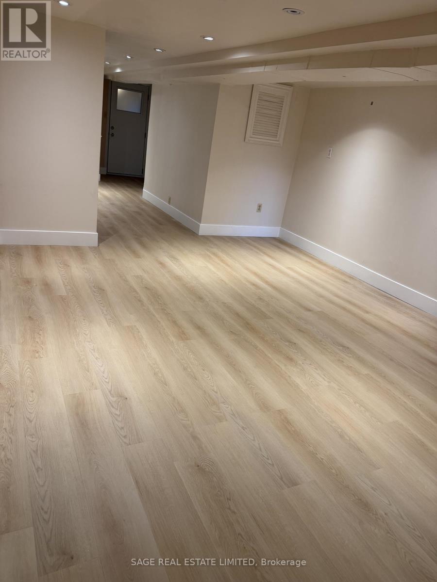376 Shaw Street, Toronto, Ontario  M6J 2X3 - Photo 10 - C13788964