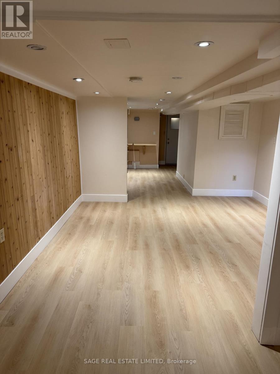 376 Shaw Street, Toronto, Ontario  M6J 2X3 - Photo 8 - C13788964