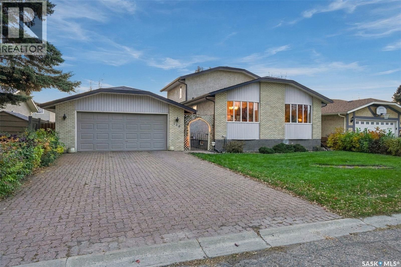 139 Aspen Place, Regina, Saskatchewan  S4X 3B4 - Photo 1 - SK051475