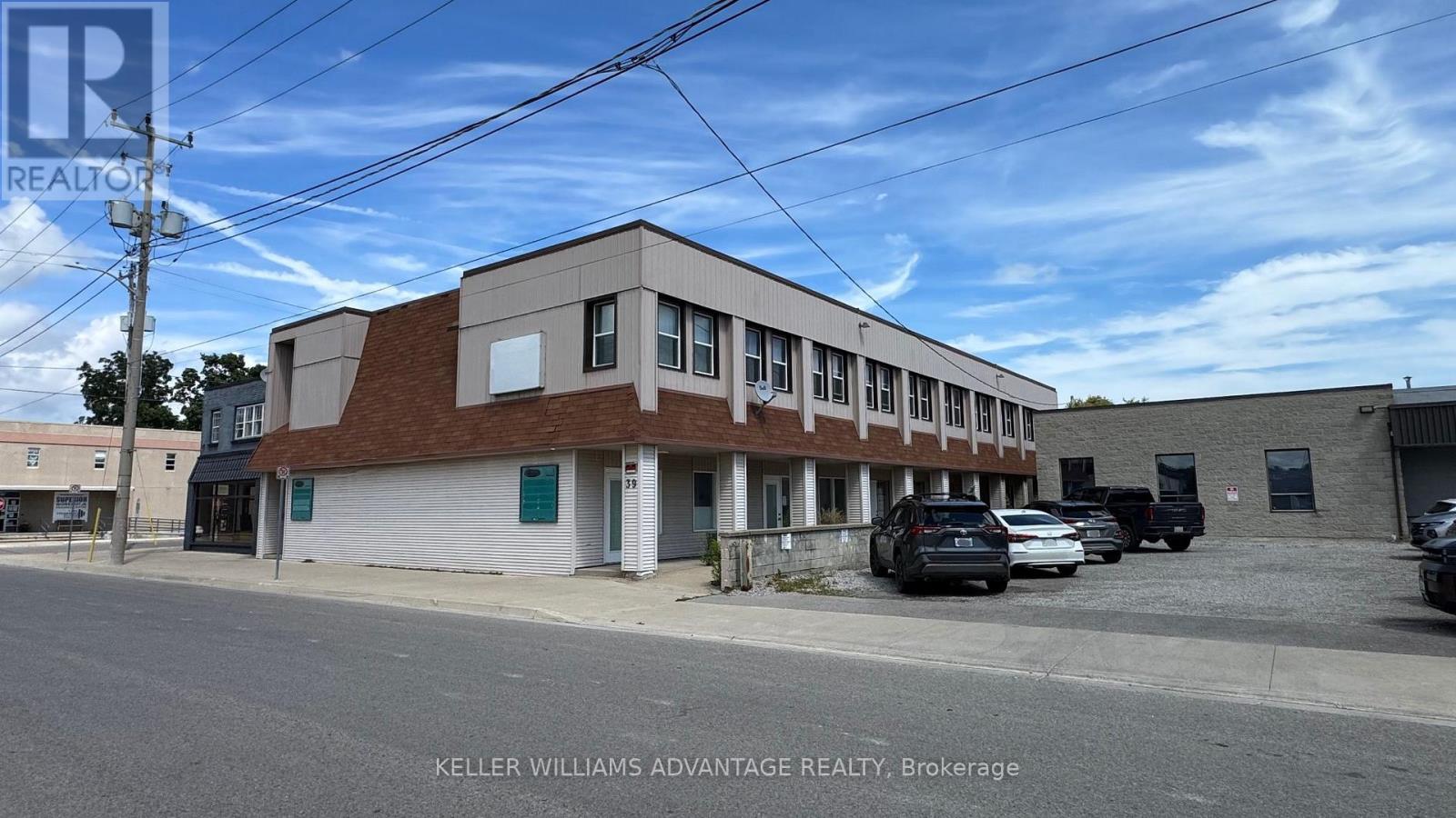 39 KENT STREET N, Norfolk, Ontario