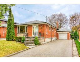 32 BROMTON DRIVE, Toronto, Ontario