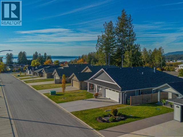 7452 GABRIOLA CRESCENT