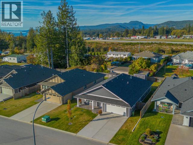 7452 GABRIOLA CRESCENT