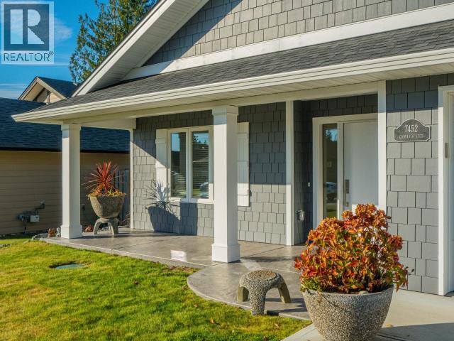 7452 GABRIOLA CRESCENT