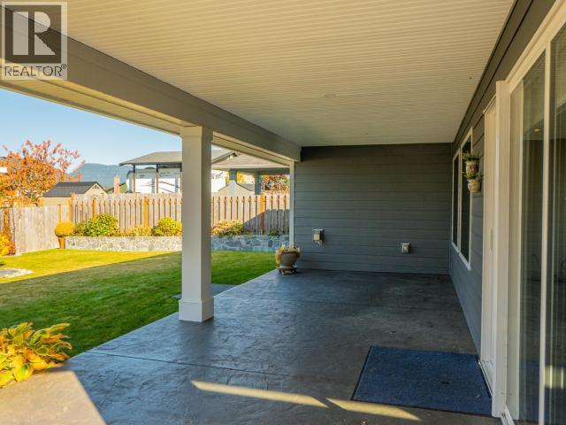 7452 GABRIOLA CRESCENT