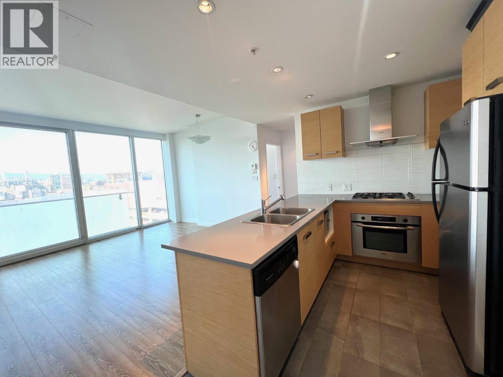 716 8080 CAMBIE ROAD