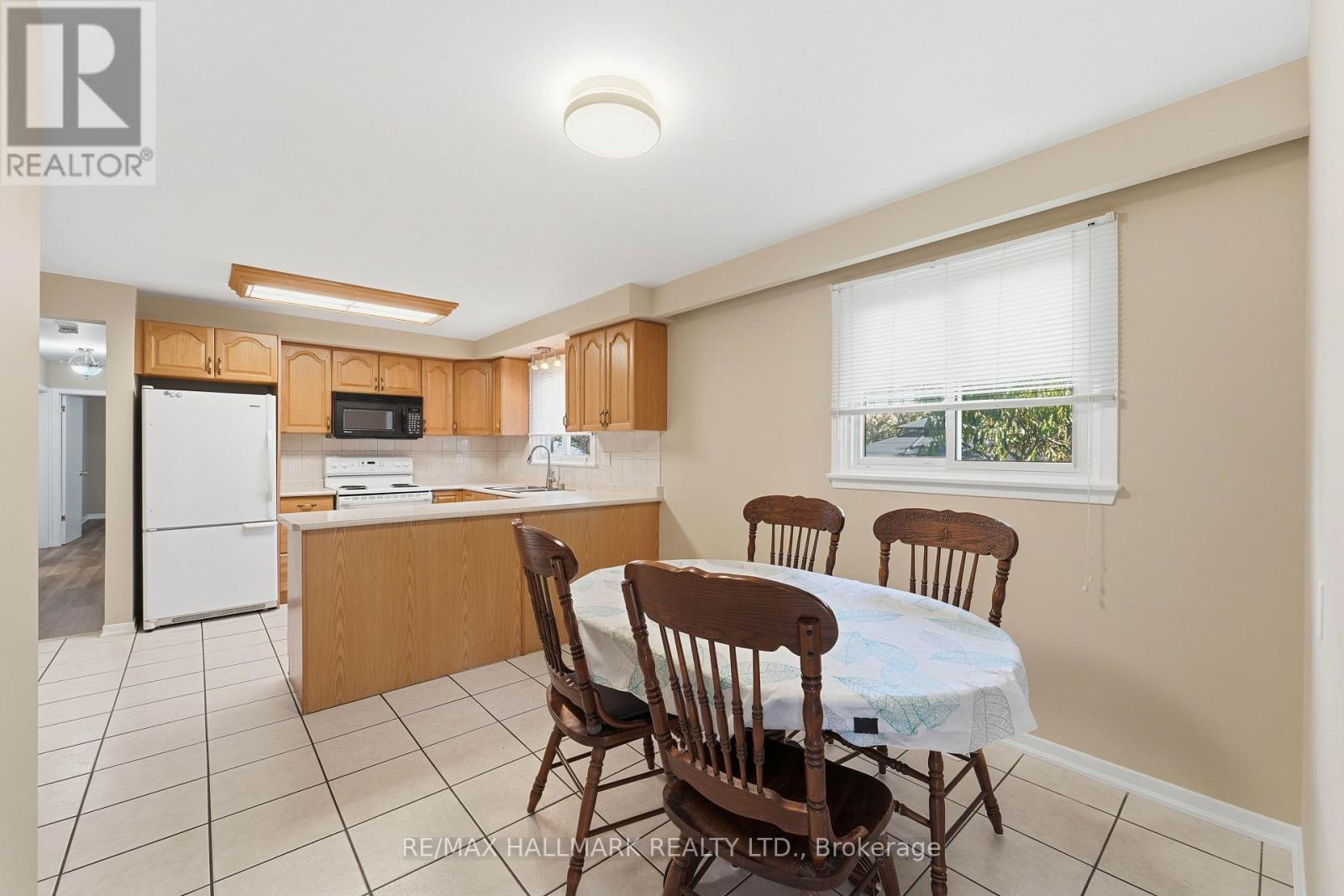 198 Weldrick Road W, Richmond Hill, Ontario  L4C 3V3 - Photo 14 - N14095862