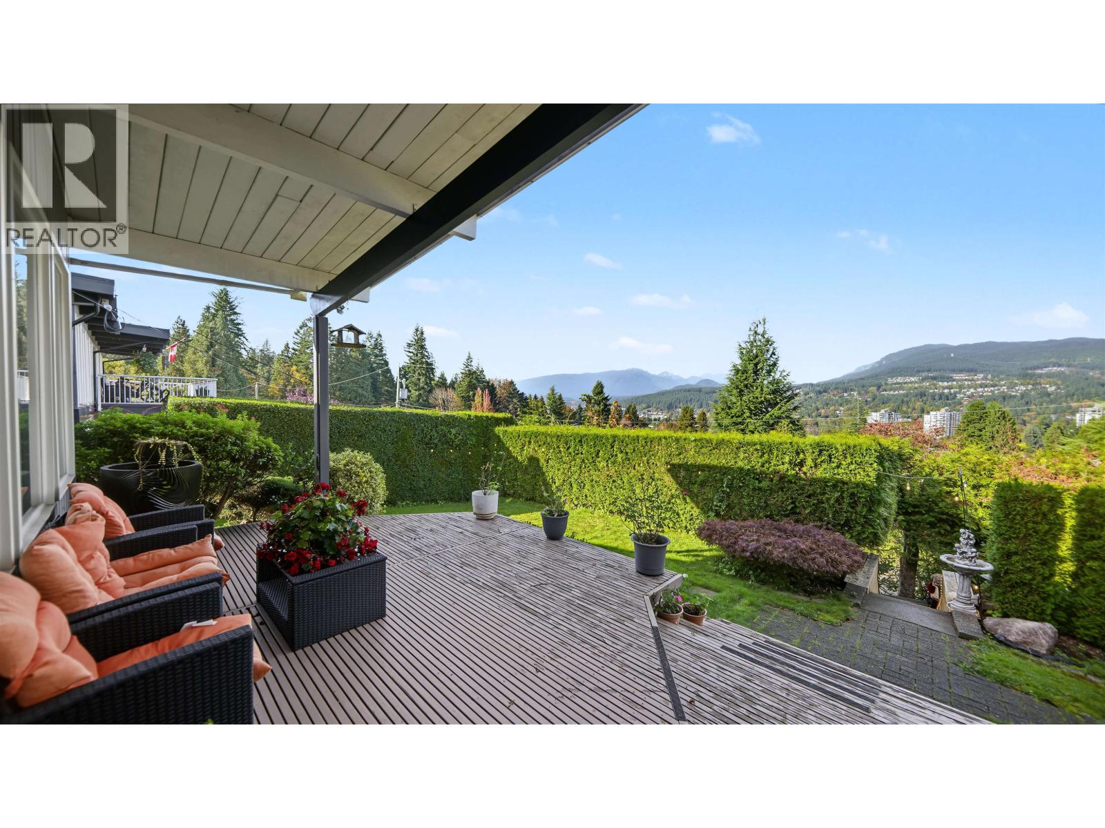 2206 Pinecrest Avenue, Coquitlam, British Columbia  V3J 6T6 - Photo 22 - R3176694