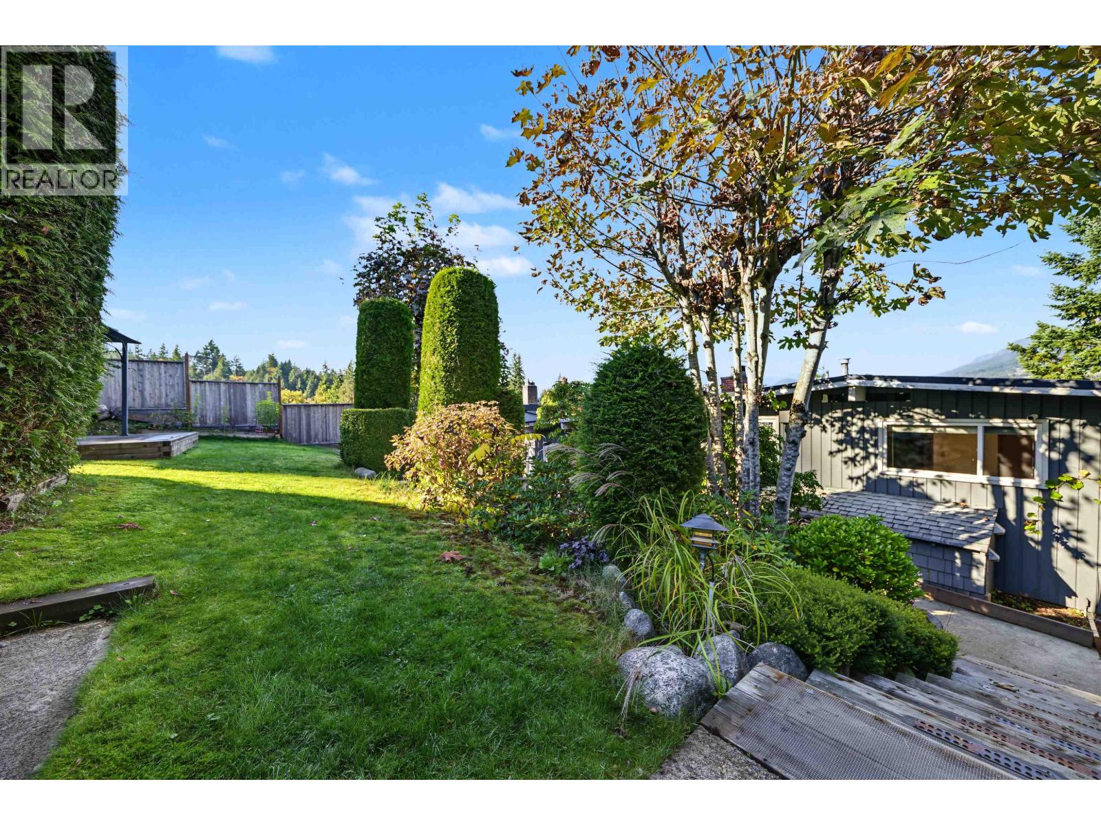 2206 Pinecrest Avenue, Coquitlam, British Columbia  V3J 6T6 - Photo 26 - R3176694
