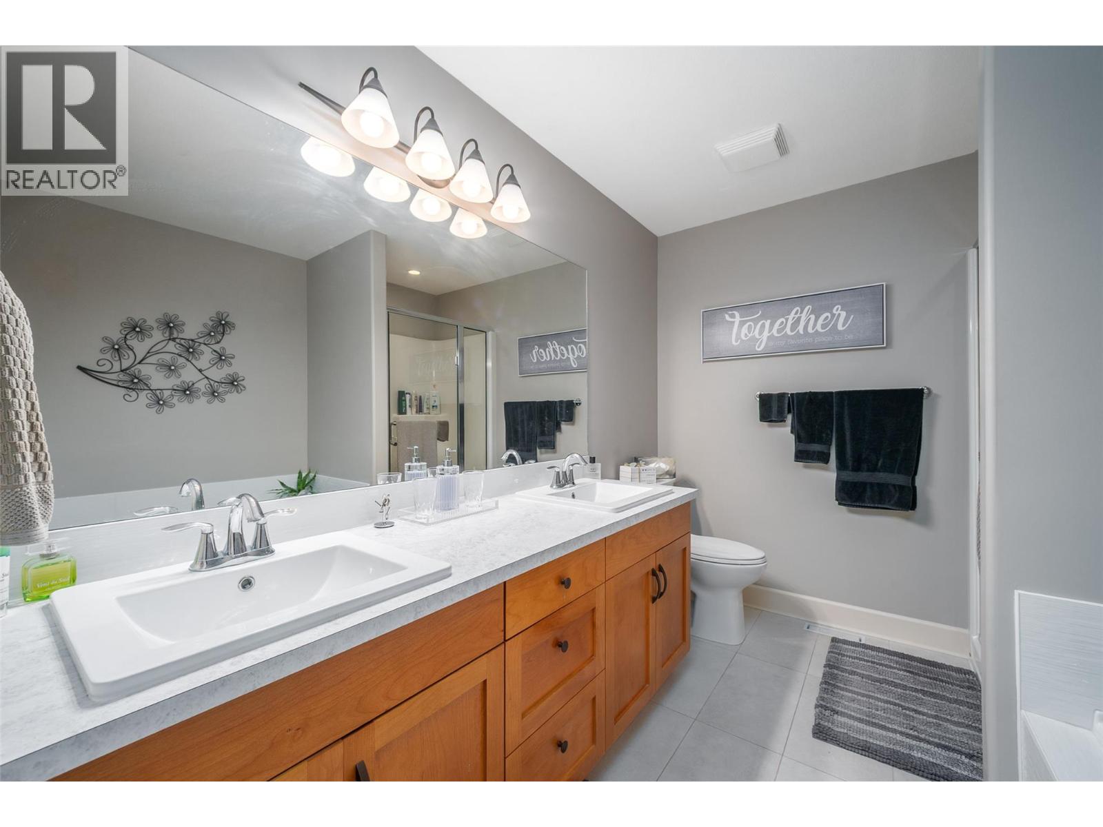 3452 Camelback Drive, Kelowna, British Columbia  V1X 8A8 - Photo 23 - 10403752