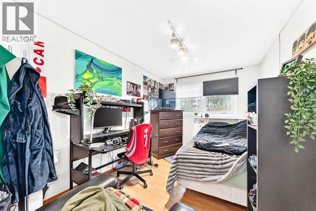 8344 47 Avenue Nw, Calgary, Alberta  T3B 1Z7 - Photo 16 - A2343708