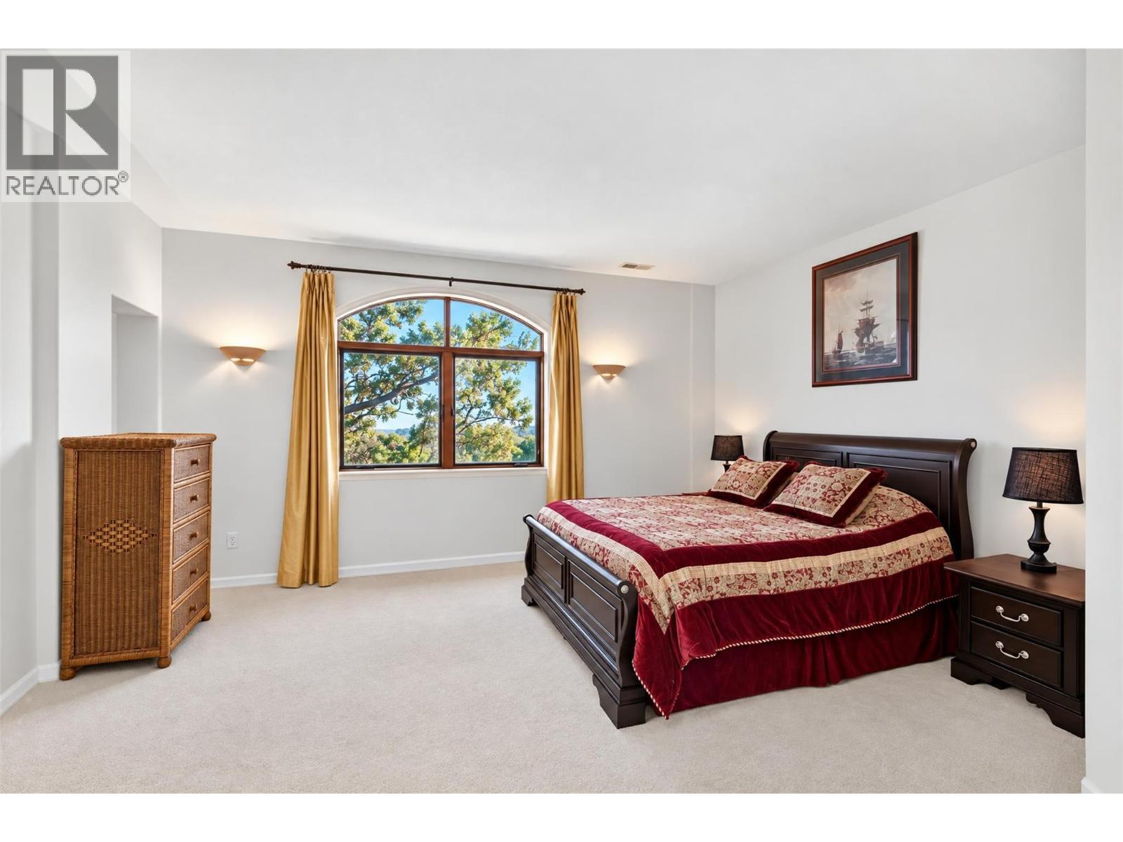 2802 West Bench Drive