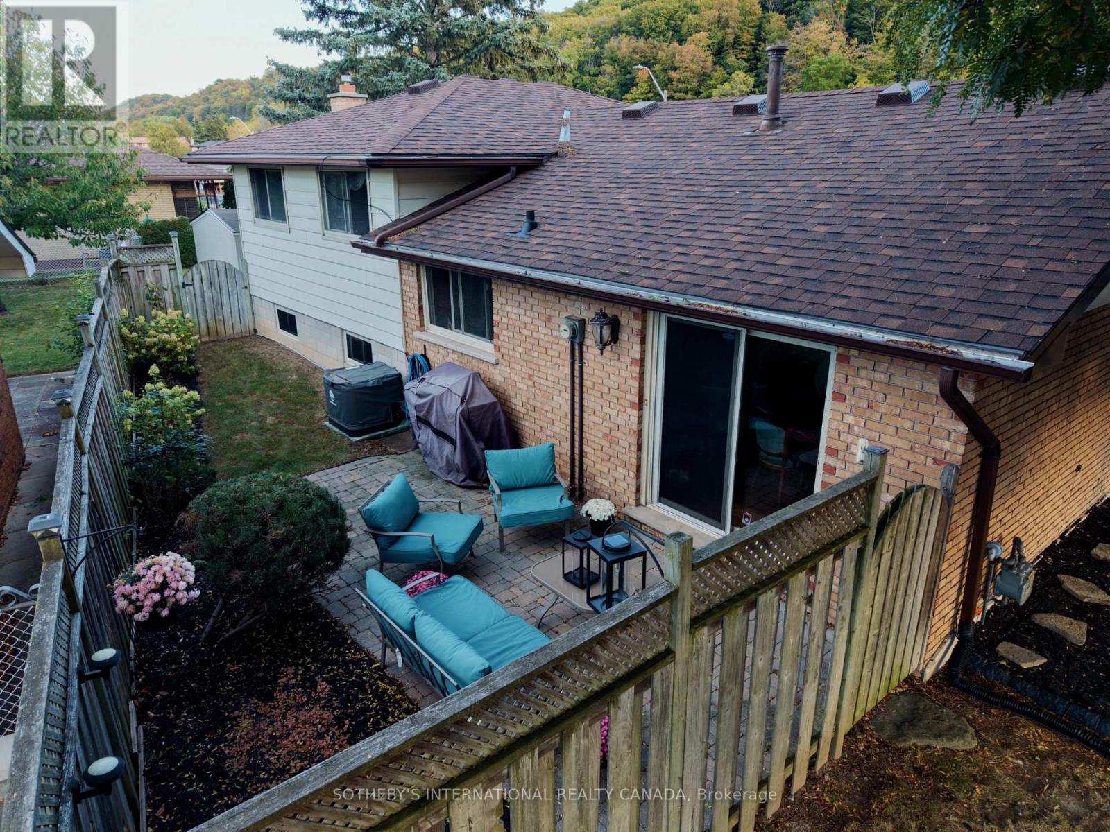 83 Marcella Crescent Sw, Hamilton, Ontario  L8K 6E9 - Photo 34 - X14095840