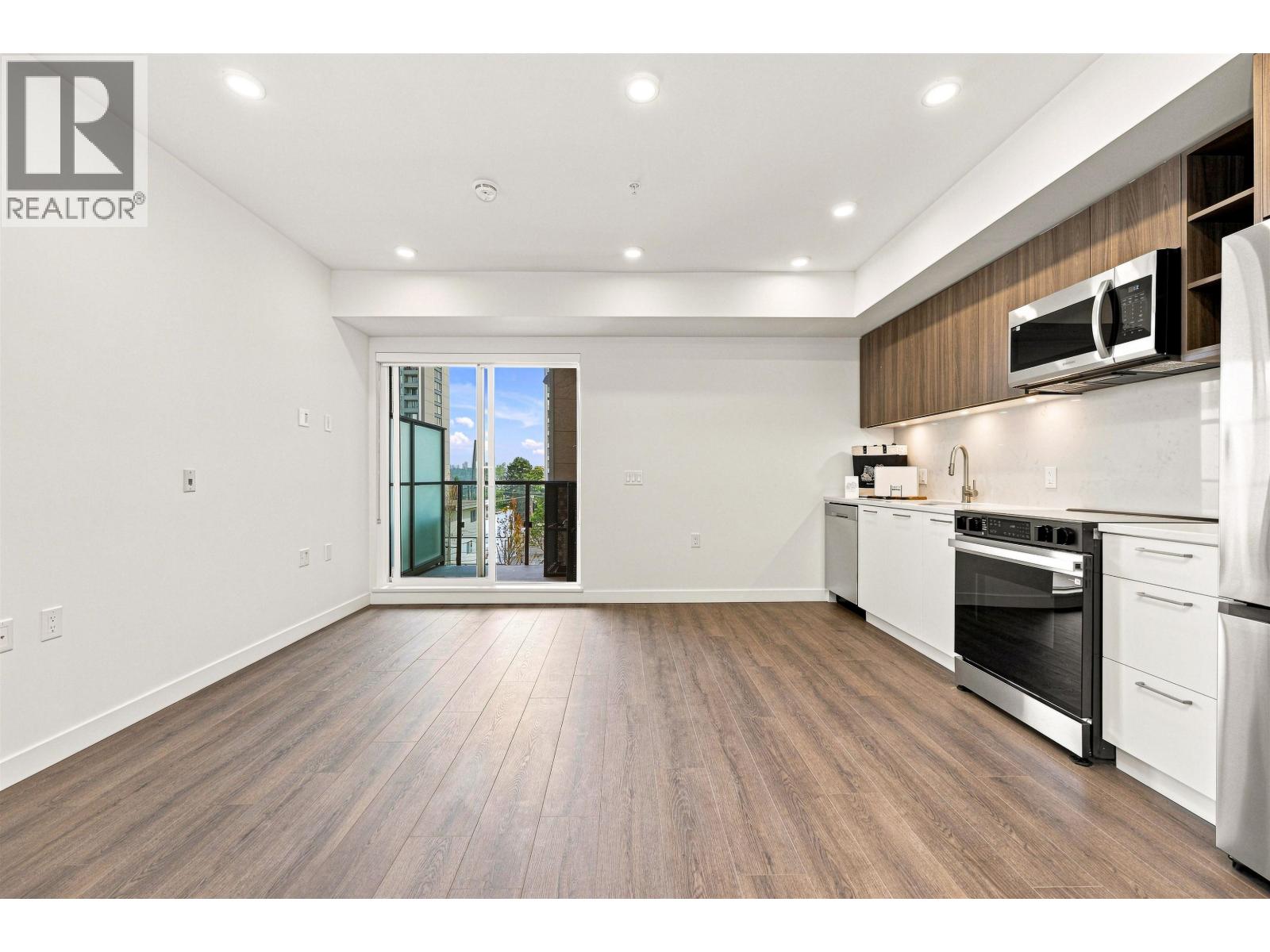 233 82 FIRST STREET, new westminster, British Columbia