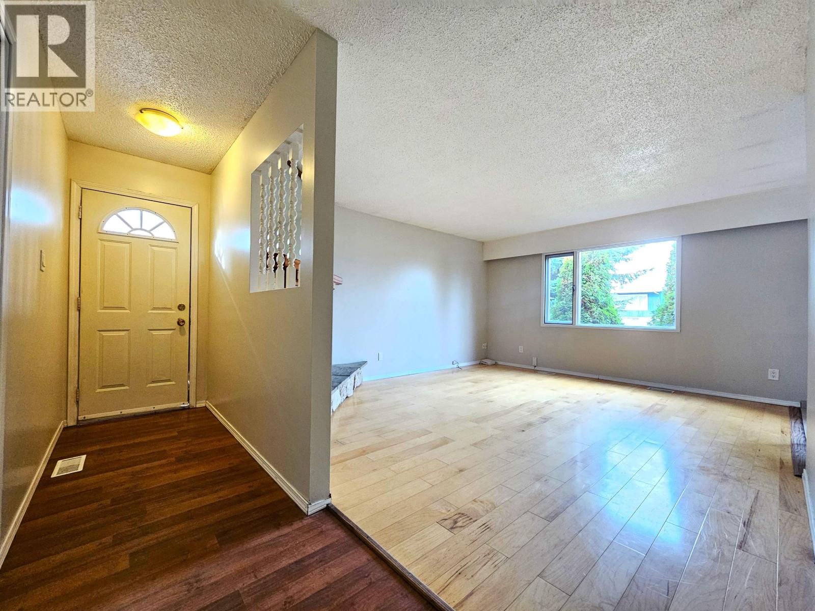1401 FRASER CRESCENT