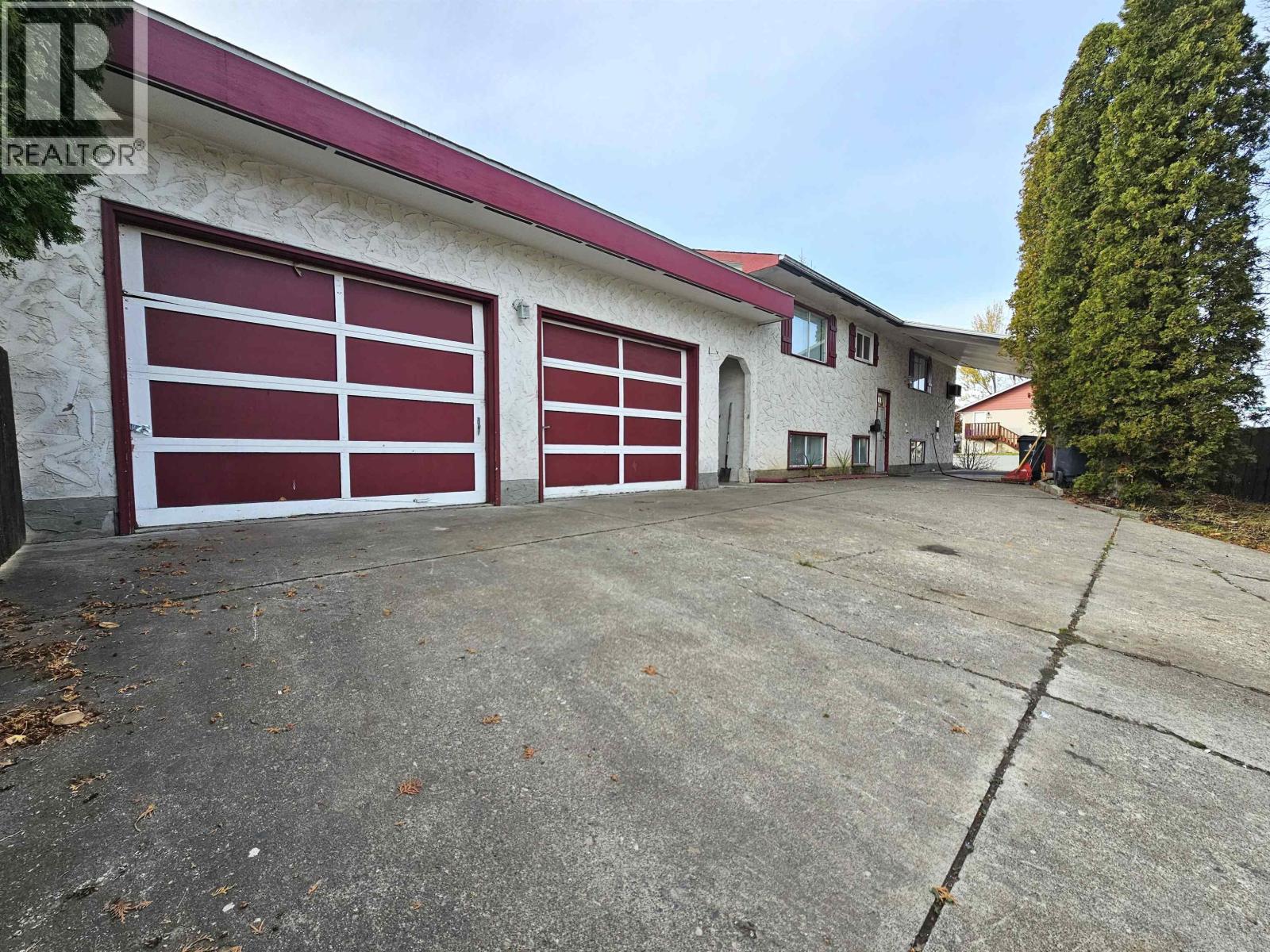 1401 FRASER CRESCENT