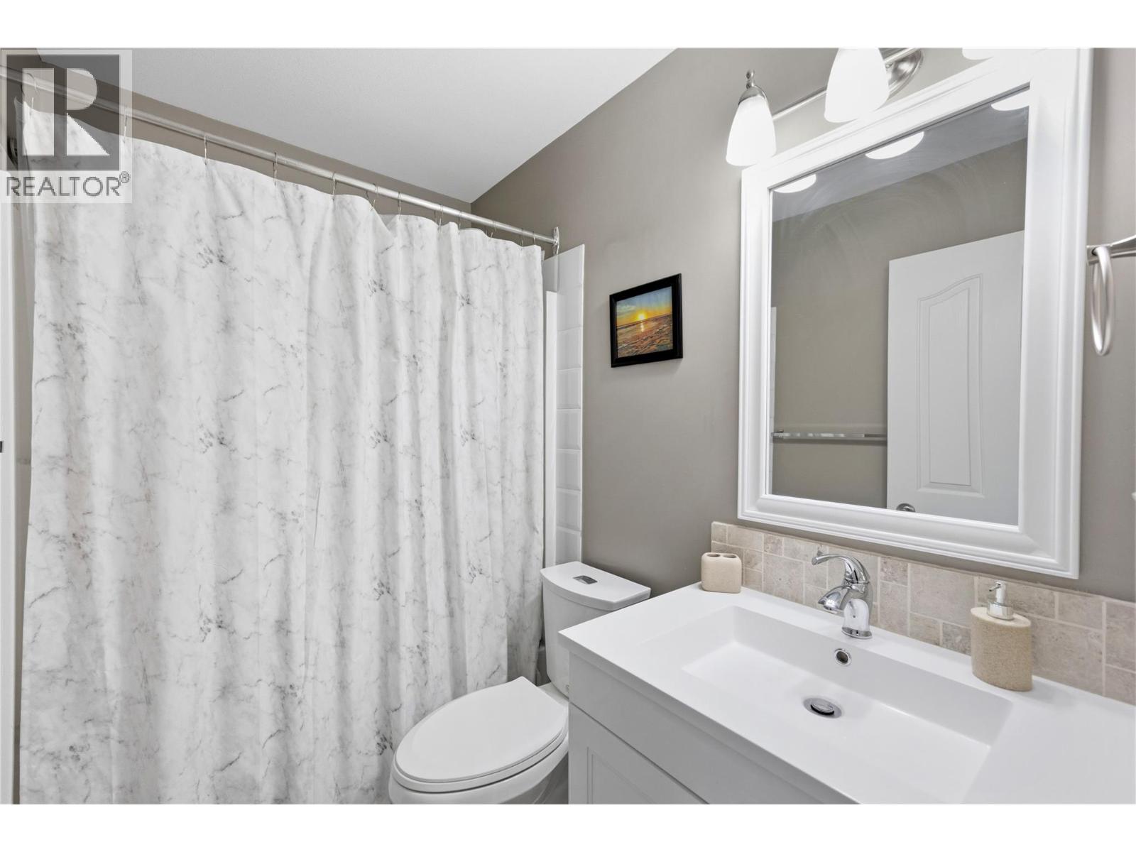 99 CALGARY Avenue Unit# 101