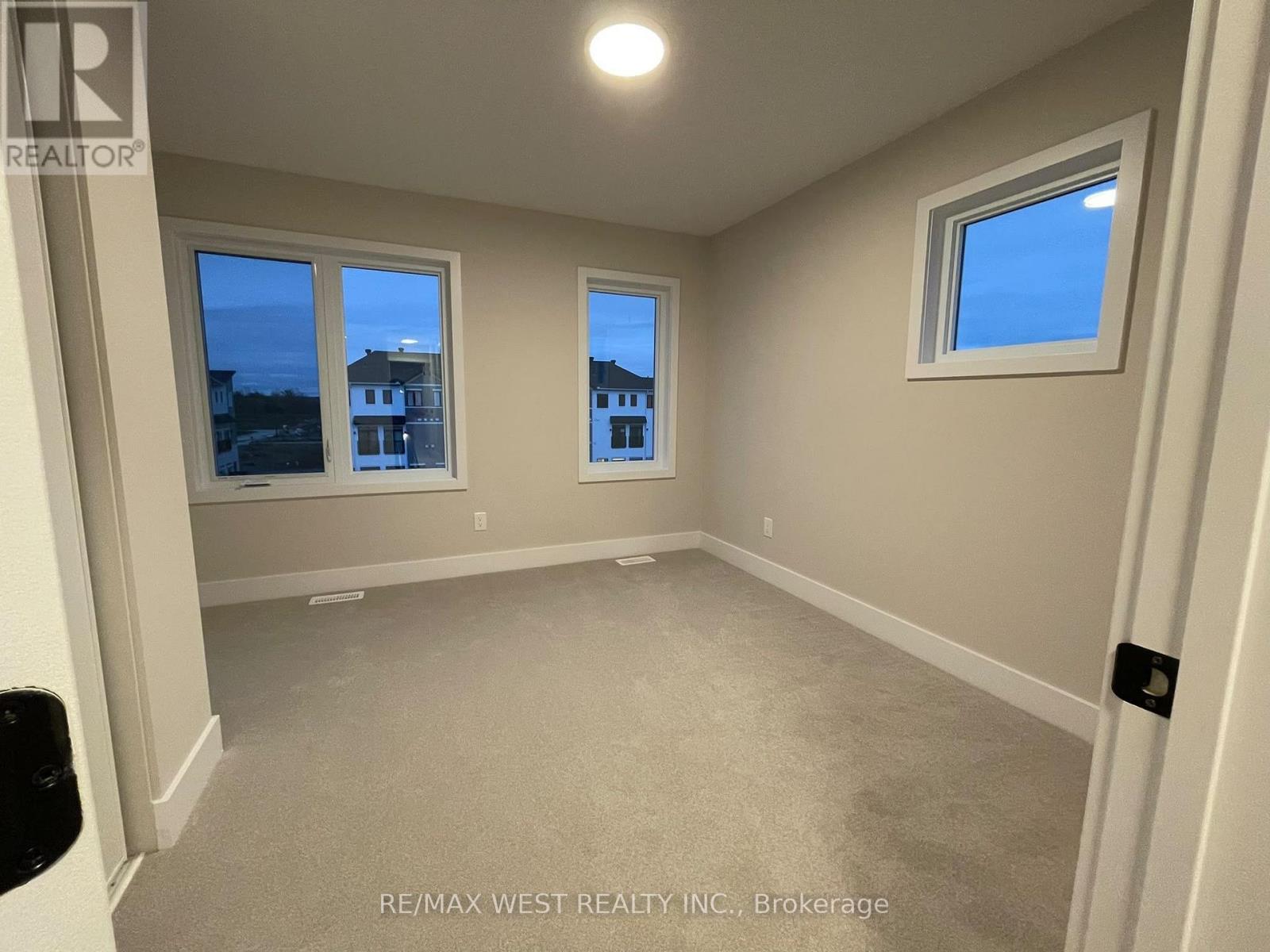 328 Stargrass Private, Ottawa, Ontario  K2J 6R8 - Photo 17 - X13885362